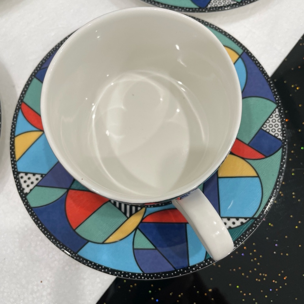 Colorful Geometric Patterned Tea Cup Set - Picture 5 of 7